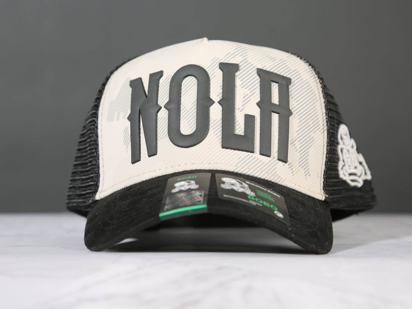 CAP NOLA (MIRROR)